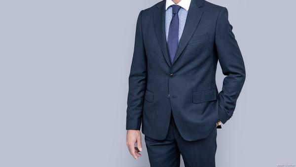 40代におすすめのスーツの選び方は？押さえるべき4つのポイントを解説